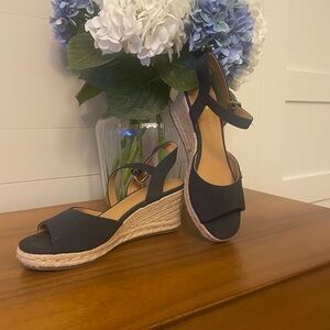 Tommy Hilfiger Women's Navy Espadrille Wedge Sandals